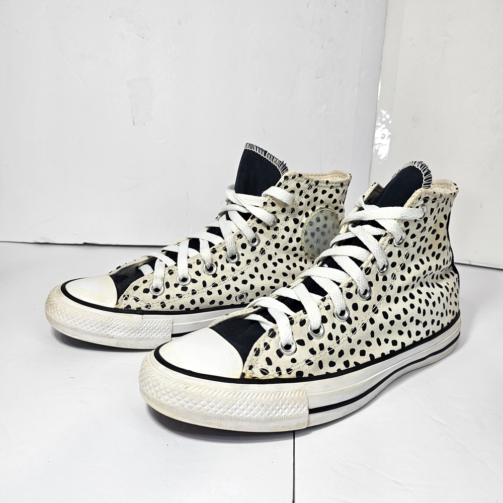 Polka Dot High-Top Athletic Shoes